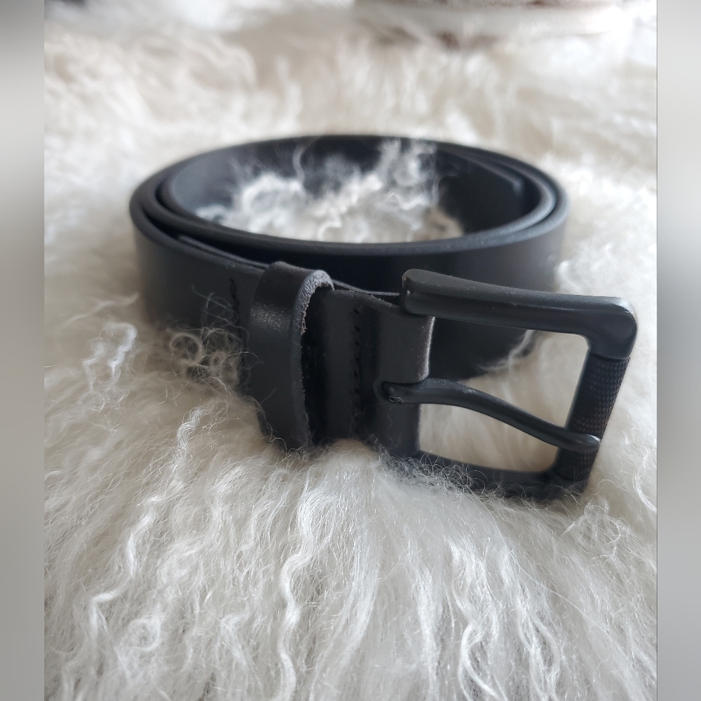 Banana Republic -Men's Black Genuine Leather Belt Sz.34 Black Buckle